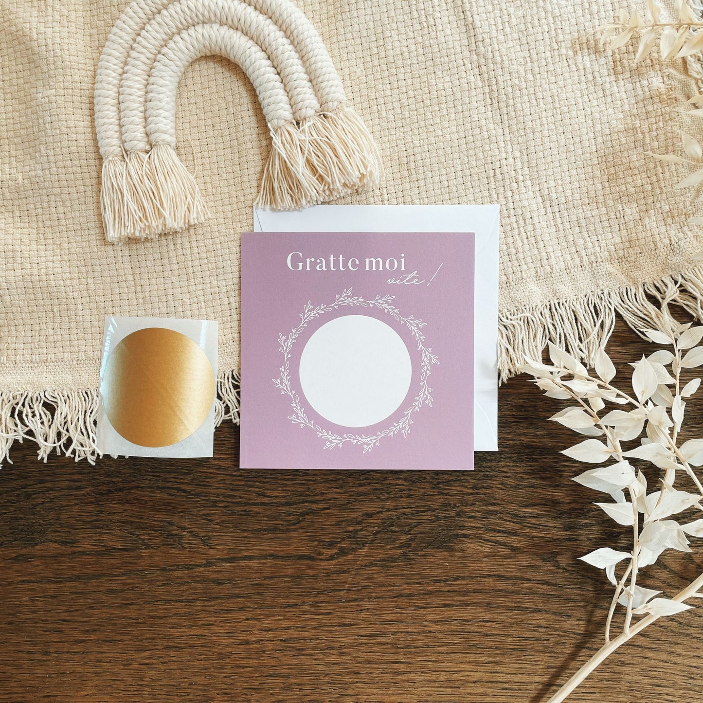 Carte à gratter "gratte moi vite" violet